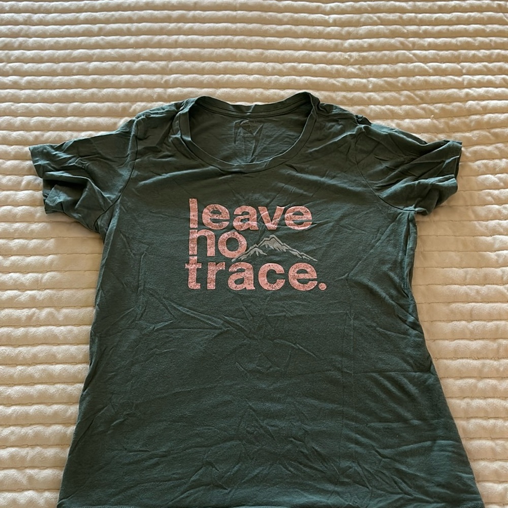 Sage green with pink super soft tee only worn a few times, no flaws.
